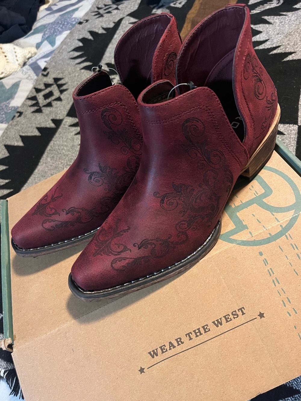 Women’s ROPER BRAND Burgundy Western Ankle Booties with Embossed Scroll